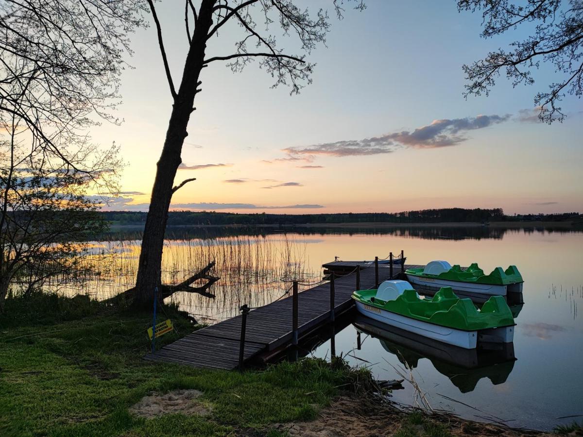 Siedlisko Nr 4A Nad Jeziorem Skarlinskim, Jezioro, Mazury, Domki Letniskowe كوجينتنيك المظهر الخارجي الصورة